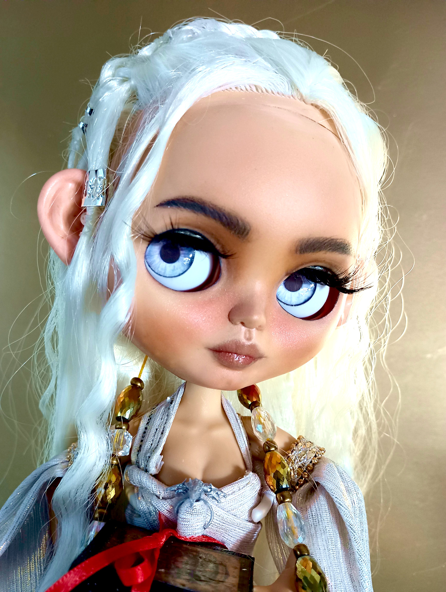 OOAK Daenerys Targaryen Blythe Doll